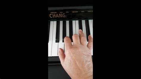 G Major Chord Piano Tutorial Easy Beginner Youtube