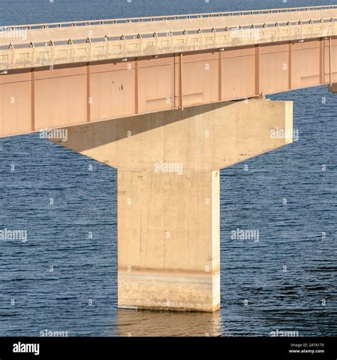 Stringer beam bridge hi-res stock photography and images - Alamy