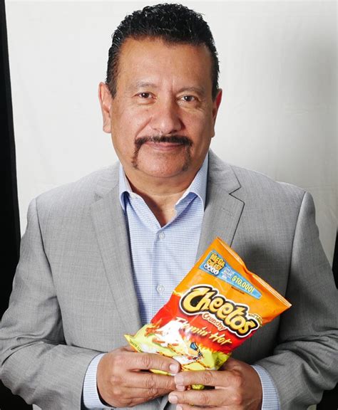 Flamin Hot Richard Monta Ez Creador De Los Cheetos Picantes