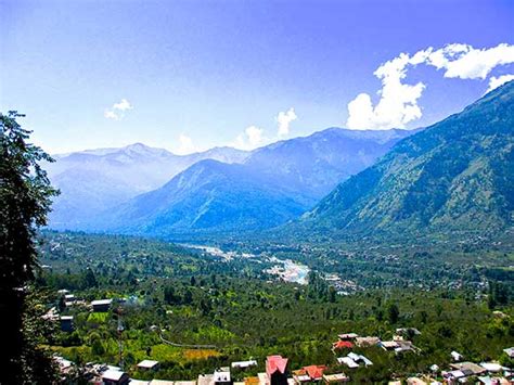 Kullu Valley – Himalayan Yoga Institute