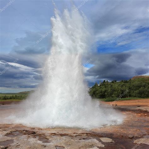 The geyser in Iceland Stock Photo by ©kavramm 61636361