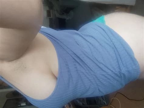 Caliente MILF masturbándose xHamster