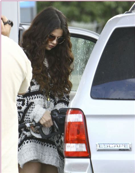 Chatter Busy: Selena Gomez Car