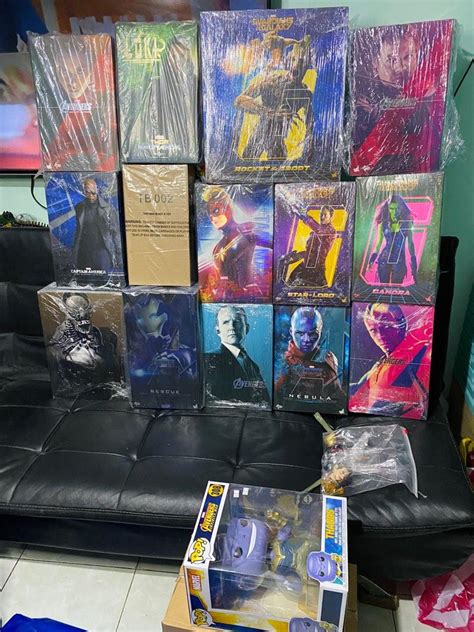 Hot Toys Marvels Hobbies Toys Toys Games On Carousell