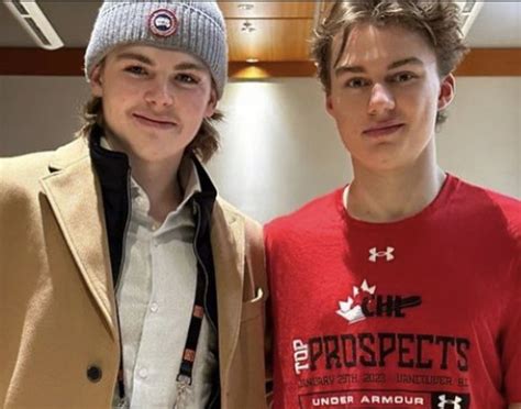 Pin By Donna Romano On Connor Bedard Hot Hockey Players Hot Hockey Boy Hockey Players