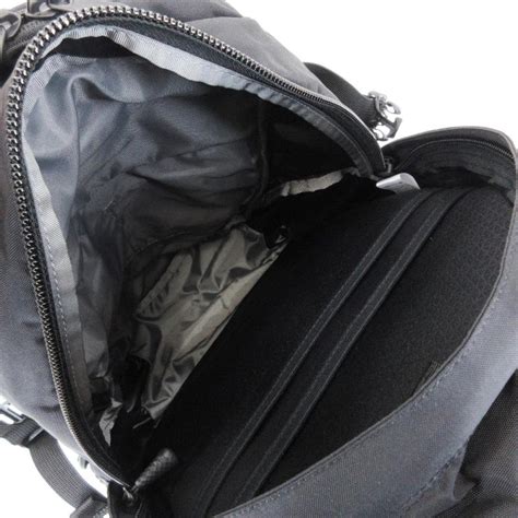THE NORTH FACE 未使用 ノースフェイス ホットショット NM72302 Hot Shot バックパック リュック デイパック K ブラック 65003783 クラシック
