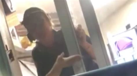 Taco Bell Employee Refuses To Take Customers Order In English The