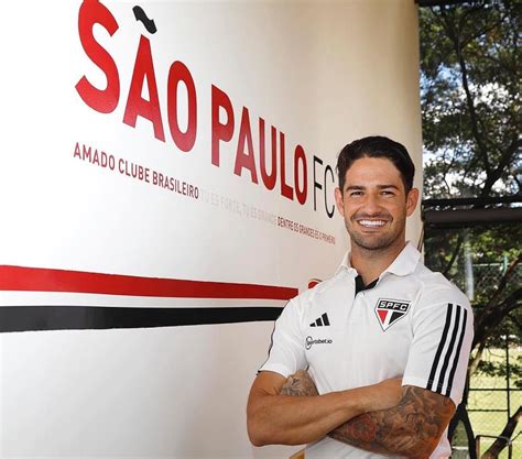 Alexandre Pato é Anunciado Oficialmente Como Novo Reforço Do São Paulo