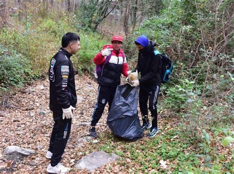 La Cumbre Alumnos Se Suman A La Limpieza Del Balneario Municipal El