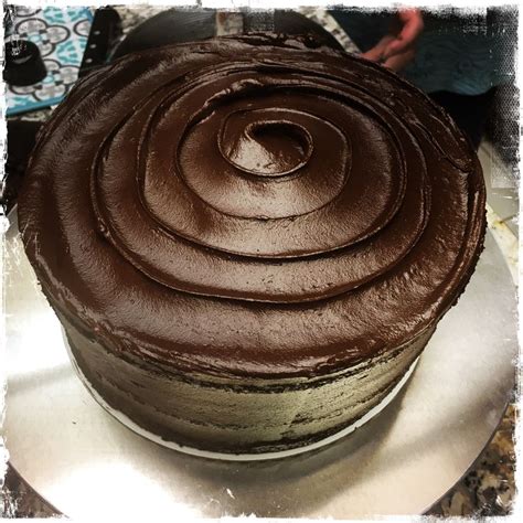 Chocolate cake w Malagros chocolate made chocolate frosting. Rustic ...