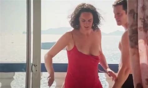 Nude Video Celebs Noemie Merlant Nude The Balconette