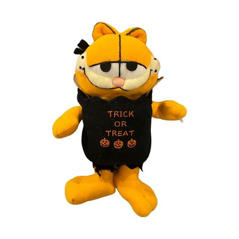 gorgeous collectible  vintage garfield trick  treat halloween etsy