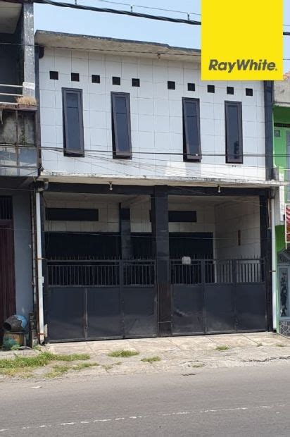 Disewakan Ruko Lantai Di Jalan Tanjungsari Surabaya Barat