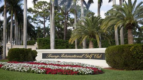 Trump begins Christmas break at Mar-a-Lago with golf, tweets