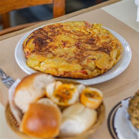 Los Bodegones De Buenos Aires Que Hacen Las Mejores Comidas Al Estilo