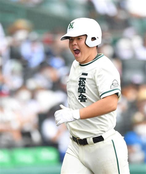 二松学舎大付 1年生4番・片井が本塁打 清原らに並ぶ1年4番聖地弾野球デイリースポーツ Online