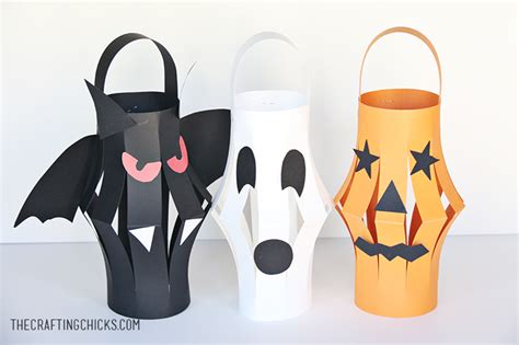 Halloween Paper Lanterns Kid Craft - The Crafting Chicks