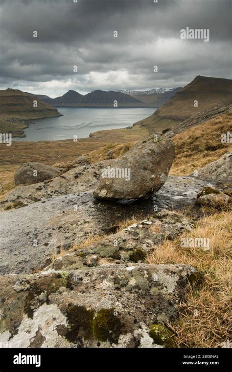 Classic Faroe Islands scenery with towering cliffs, Islands, mountains ...