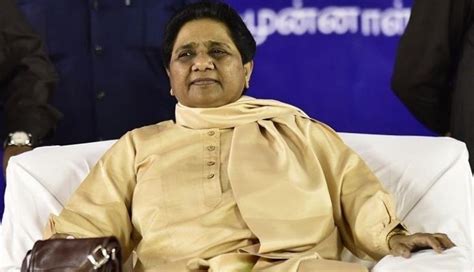 Mayawati Statue row: BSP chief justifies building statues in SC, says ...