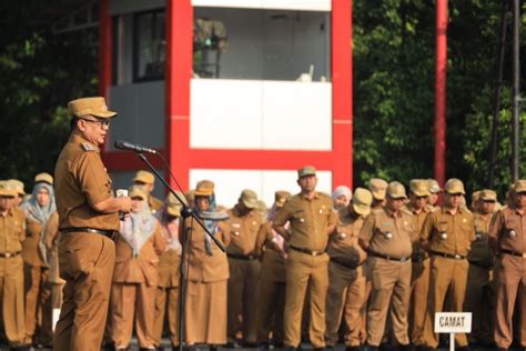 Pj Wali Kota Bekasi Sentil ASN Yang Maju Pilkada 2024 Poskota