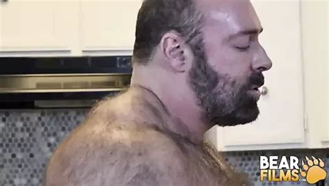 Brad Kalvo 2024 estrella porno gay Vídeos gratis xHamster