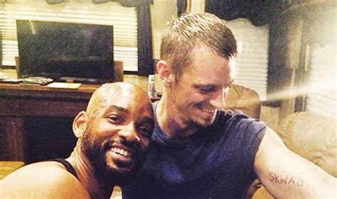 Suicide Squad Deleted Gay Scene With Will Smith S Deadshot Sexy Margot Robbie Dance Films