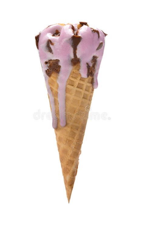 Cone De Gelado Do Sabor Da Baunilha Que Derrete No Branco Foto De Stock