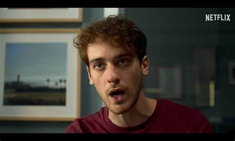 Tutto chiede salvezza: serie tv Netflix, trama, cast, spoiler finale