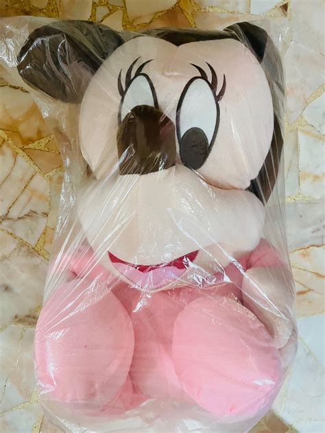 Minnie Mouse Giant Plush Toy Hobbies And Toys Toys And Games On Carousell