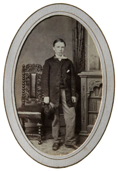 Robert James Ritchie - Best Celebrity Gossip Sites 2025