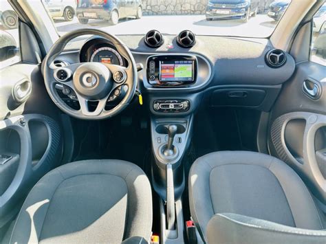 Smart Fortwo 52 KW PASSION TWINAMIC REZERVIRANO 2018 God