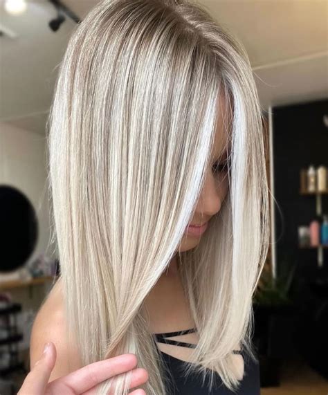 Pretty Blonde Hair Bright Blonde Hair Hair Blond Brown Hair With Blonde Highlights Blonde