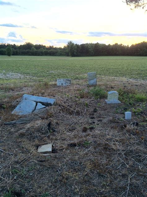 Pearce Cemetery Dans Colerain North Carolina Cimeti Re Find A Grave