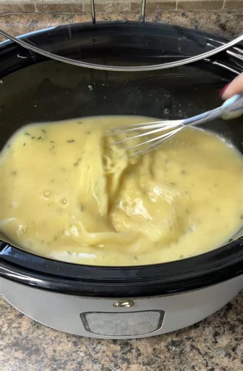 Crockpot Chicken and Noodles - What's Mom Cookin'