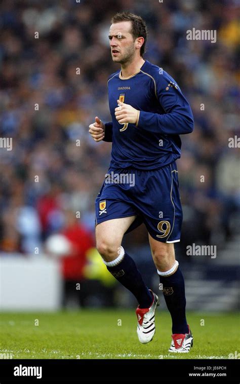 JAMES MCFADDEN SCOTLAND & EVERTON FC HAMPDEN PARK GLASGOW SCOTLAND ...