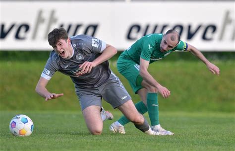 VfB zieht mit Spitzenreiter gleich Eichstätt gewinnt beim SV Fortuna