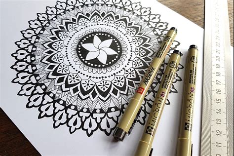 My guide to the best mandala drawing tools - Mandala Meadow