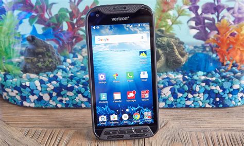 Kyocera Duraforce Pro Review Unbreakable Exterior With A Blah Battery