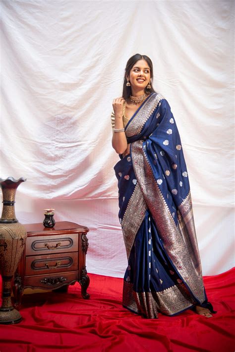 Traditional Indian Sari History