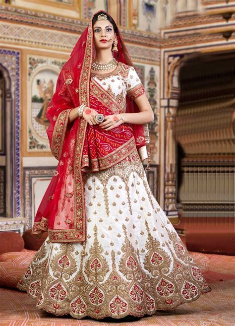 Bollywood Style Bridal Wear Chaniya Choli In Silk Wedding