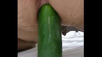 Follandote El Culo Con Un Pepino XVIDEOS