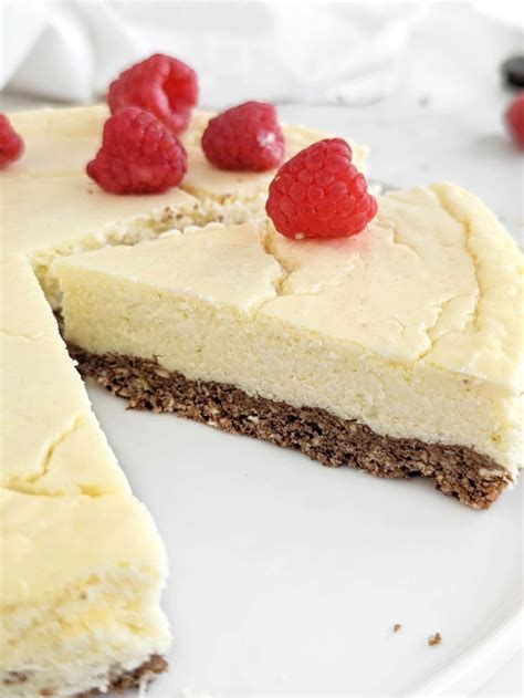 Cottage Cheese Protein Cheesecake Low Calorie Sugar Free Hayl S Kitchen