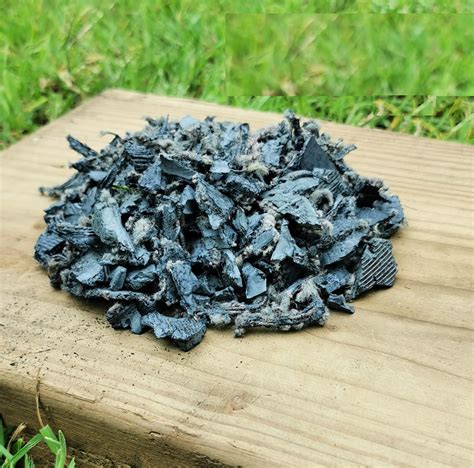 Safety Play Grey Rubber Chippings Rubber Mulch Uk Play Bark