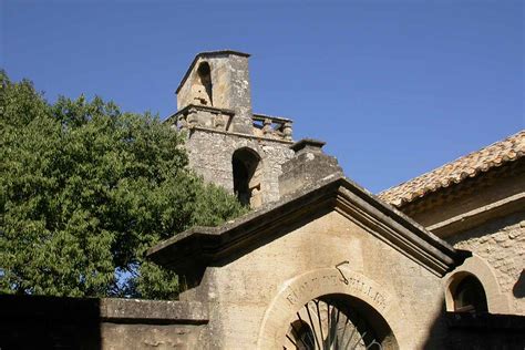 Castillon Du Gard Village M Di Val Pr S Du Pont Du Gard