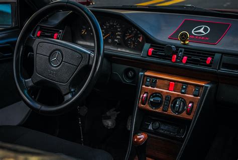 Mercedes W124 Interior