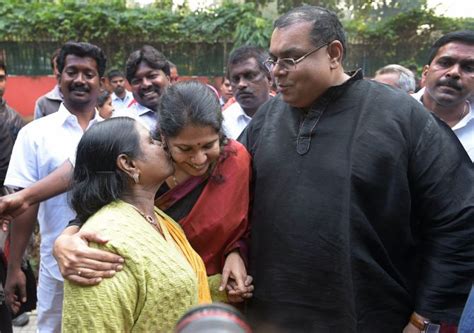 Kanimozhi A Raja 15 Others Acquitted In 2g Scam India News