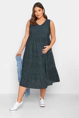 Bump It Up Maternity Vestido Azul Marino Sin Mangas Con Bordados