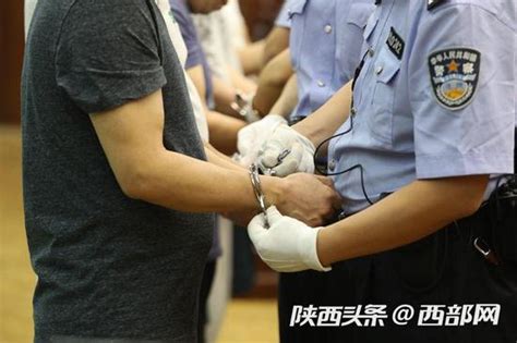 西安一村主任涉黑终审获刑9年 七人恶势力团伙被除 新浪陕西 新浪网