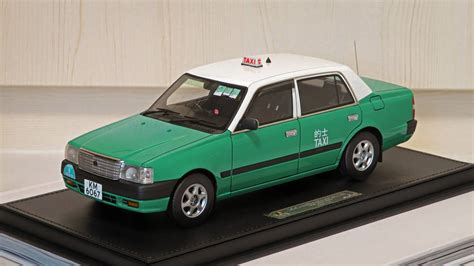 Toyota Crown Comfort taxi by eric2b01 on DeviantArt