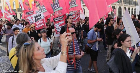 Centenas Manifestam Se Em Lisboa Contra Custo De Vida E Por Aumentos